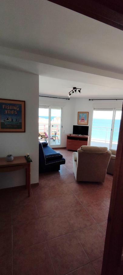 Atico Con Espectacular Terraza Frente Al Mar Apartment Peniscola Luaran gambar