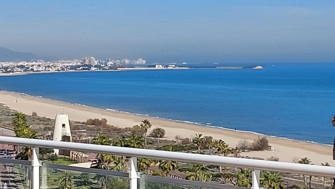 Atico Con Espectacular Terraza Frente Al Mar Apartment Peniscola Luaran gambar