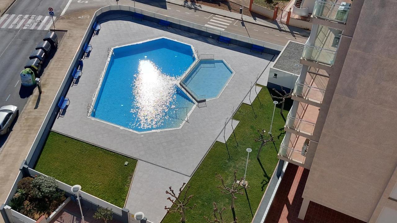Atico Con Espectacular Terraza Frente Al Mar Apartment Peniscola Luaran gambar